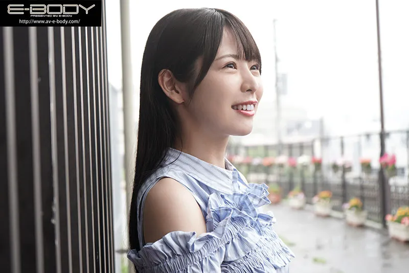 【1月出道新人AV女优】逢坂希穗，性慾超强的天气姐姐禁慾2年终于解放
