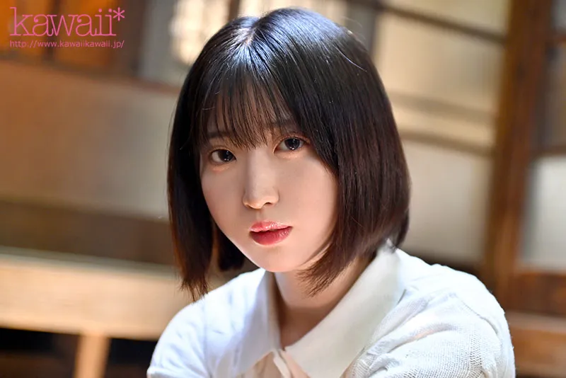 12月出道新人AV女优三连发！深喉口交×骑乘位特技的巨乳美少女参战